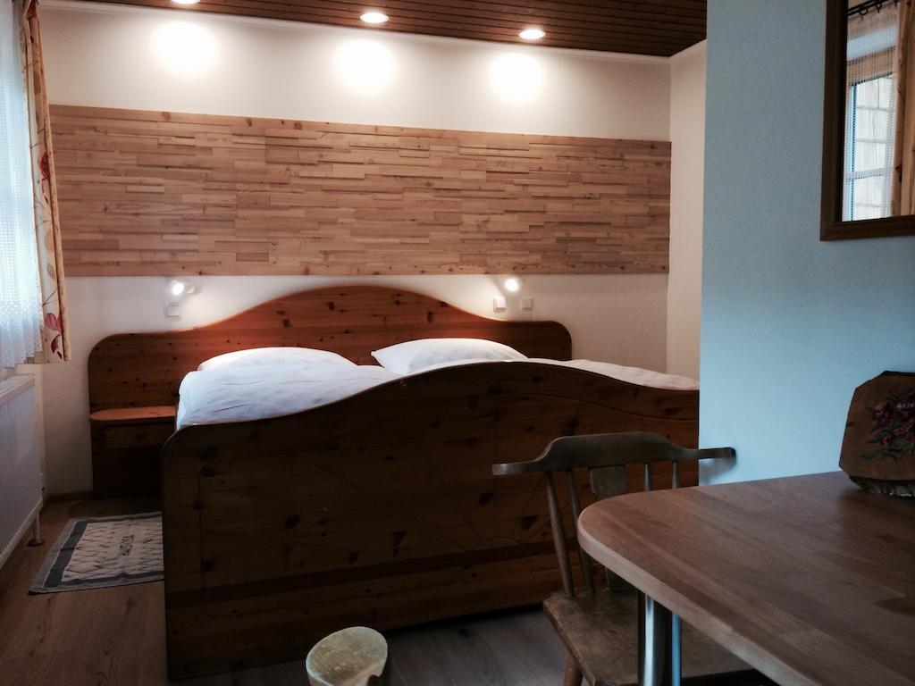 Haus Lisa Apartman Fuschl am See Szoba fotó